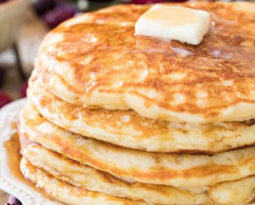 The BEST Buttermilk Pancakes Recipe
