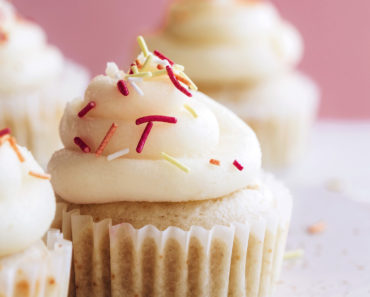 Easy Vegan Vanilla Cupcakes (Gluten-Free)