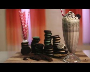 Oreo Milkshake Recipe | Dessert Ideas