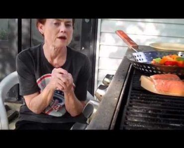 Secrets to Grilling Salmon and Maintaining Portion Control_Video