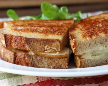 Grilled Brie & Pear Sandwich