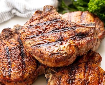 How to Make Perfect Grilled Pork Chops