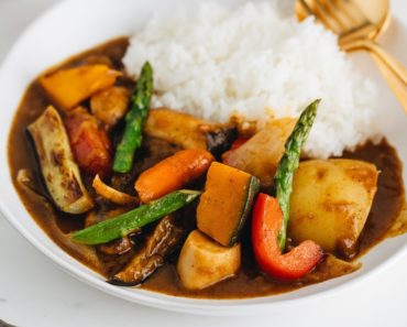 How to Make Vegetarian Japanese Curry (Recipe) ベジタリアンカレーの作り方(レシピ)