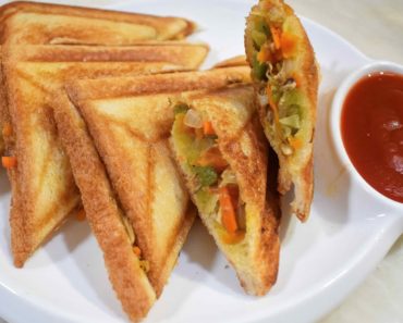 Chicken & Vegetable Sandwich | Grilled Sandwich