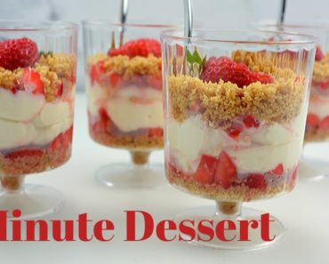 No Bake Strawberry Cheesecake Cups|Easy dessert in 5 mins