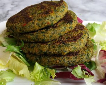 Delicious and Tasty Vegan Spinach Burgers