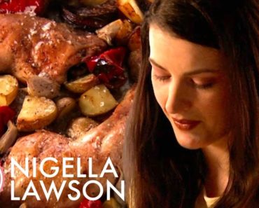 Nigella Lawson’s One Pan Chicken Dinner