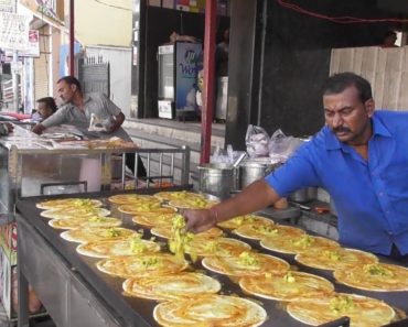 It’s a Breakfast time in Hyderabad Street -SRI SAI KRISHNA