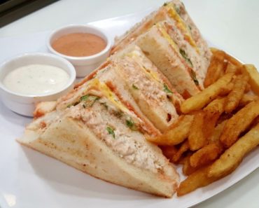 Restaurant Chicken Club Sandwich Recipe |How To Make Club Sandwich