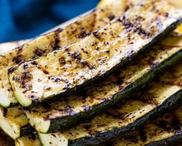How to Make Easy Grilled Zucchini