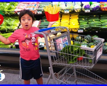 Ryan Kids Size Shopping Cart and Learn Healthy Food choices