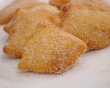 Cinnamon Sugar Mini Fry Bakes