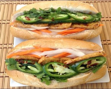 Banh Mi Dau Hu-Vietnamese Tofu Sandwich Vegetarian Recipes-Pickled Carrots Daikon