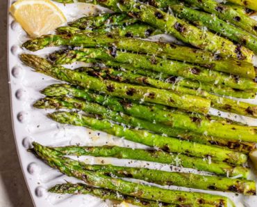 Grilled Asparagus {Fast and Easy Grilling Recipe} – WellPlated