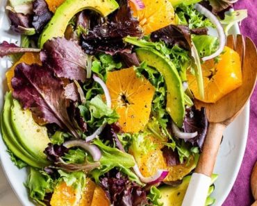 Navel Orange Salad with Avocado