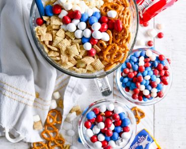 Red, White, and Blue Popcorn Mix