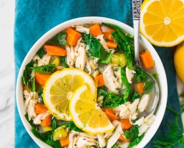Lemon Chicken Orzo Soup {Easy and Healthy!} – WellPlated