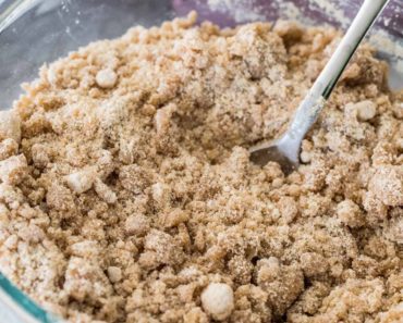 How to Make Streusel (Crumb Topping)