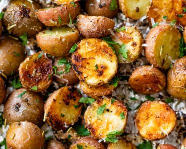 Grilled Potatoes in Foil {CRIPSY & Perfect!} – WellPlated