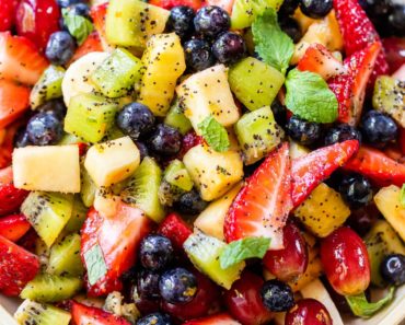 Fruit Salad {Simple, Light & Refreshing} – WellPlated