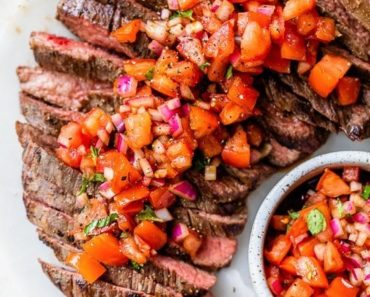 Grilled Steak With Tomatoes, Red Onion and Balsamic