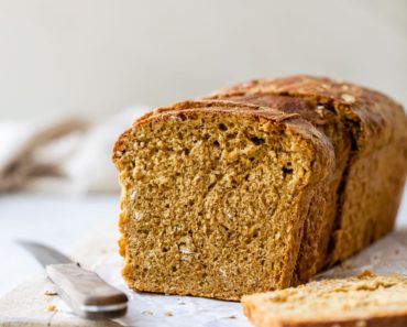 Oatmeal Bread {Healthy and Old Fashioned Recipe}