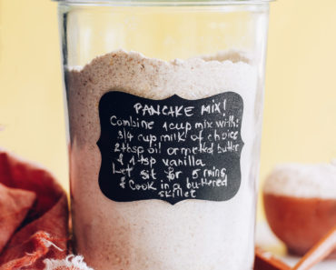 Whole Grain Vegan Pancake Mix (6 Ingredients!)