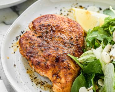 Pan Fried Chicken Breast {Crispy and Juicy!} – WellPlated