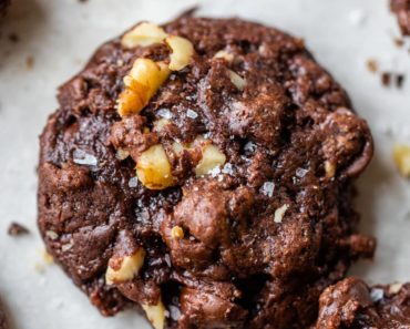 Brownie Cookies {Fudgy and Chewy} – WellPlated