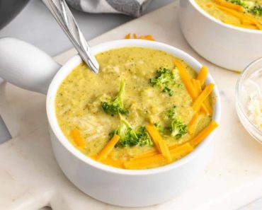 Healthy Broccoli Cheddar Soup