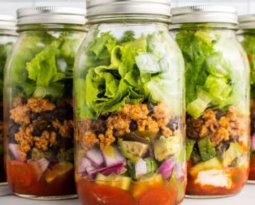 Healthy Taco Salad in Jar