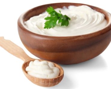 11 Sour Cream Substitutes That Taste Just As Good
