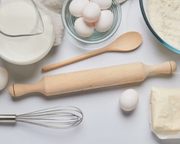 6 Best Rolling Pins To Get The Perfect Pastry