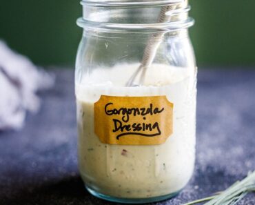 Creamy Gorgonzola Dressing