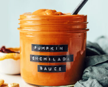 5-Minute Pumpkin Enchilada Sauce