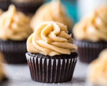 Dark Chocolate Mini Cupcakes with Salted Caramel Frosting